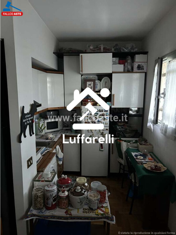 Immagine di APPARTAMENTO VIALE DELL’OCEANO ATLANTICO – ROMA