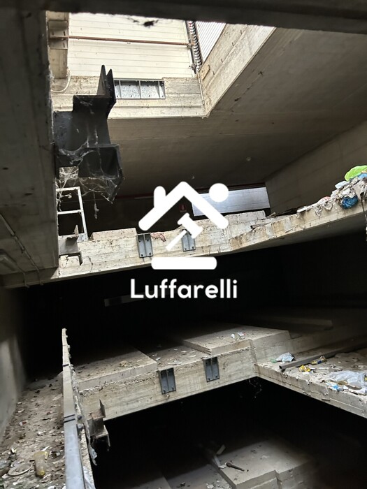 Immagine di GARAGE / POSTO AUTO VIA DINO PENAZZATO – ROMA