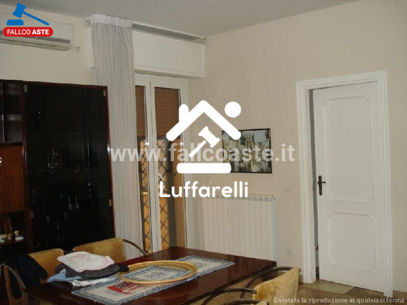 Immagine di LOCALE COMMERCIALE VIA GUSTAVO GIOVANNONI 26 – ROMA