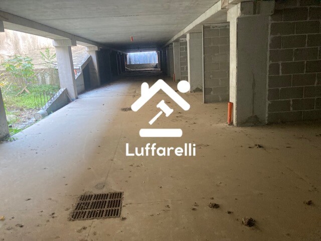 Immagine di GARAGE / POSTO AUTO VIA LUIGI LODI – ROMA