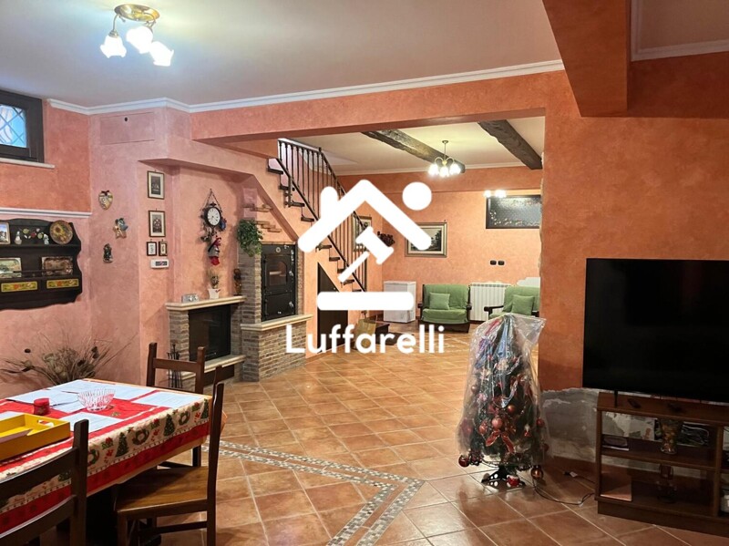 Immagine di CASA / VILLA VIA CASILINA – ROMA