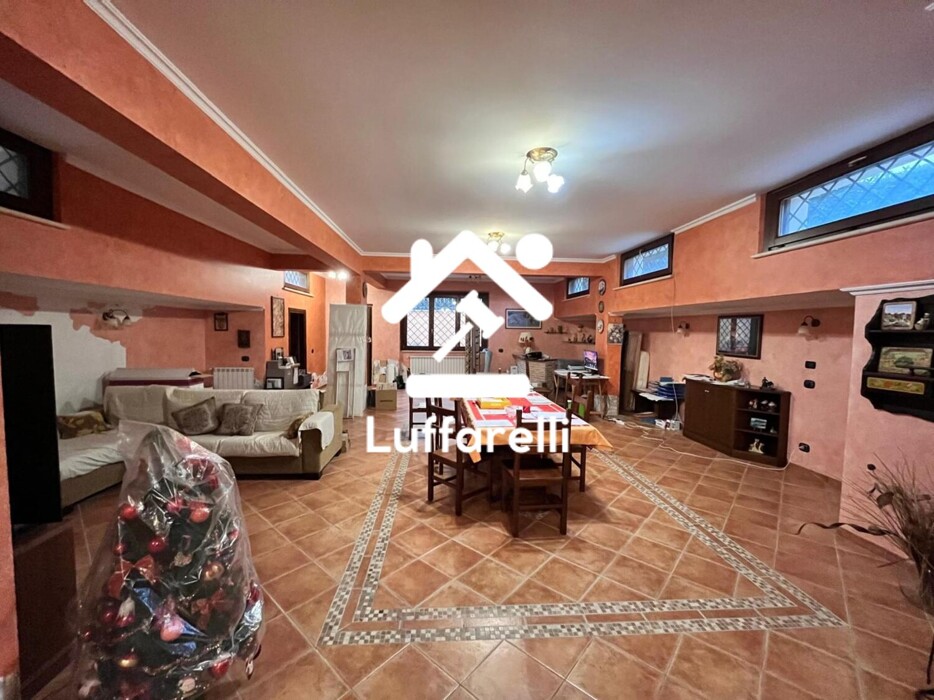 Immagine di CASA / VILLA VIA CASILINA – ROMA