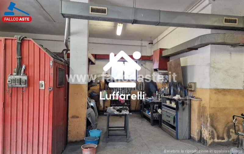 Immagine di LOCALE COMMERCIALE VIA MAURO FASIANI – ROMA
