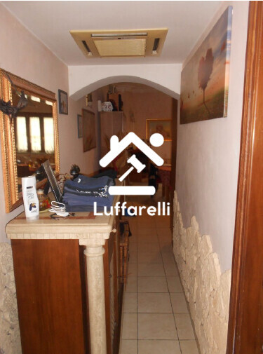 Immagine di CASA / VILLA VIA FUMAIOLO NN.46-48 – APRILIA
