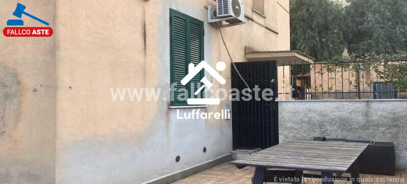 Immagine di GARAGE / POSTO AUTO VIA SIRO CORTI N. 25 – ROMA