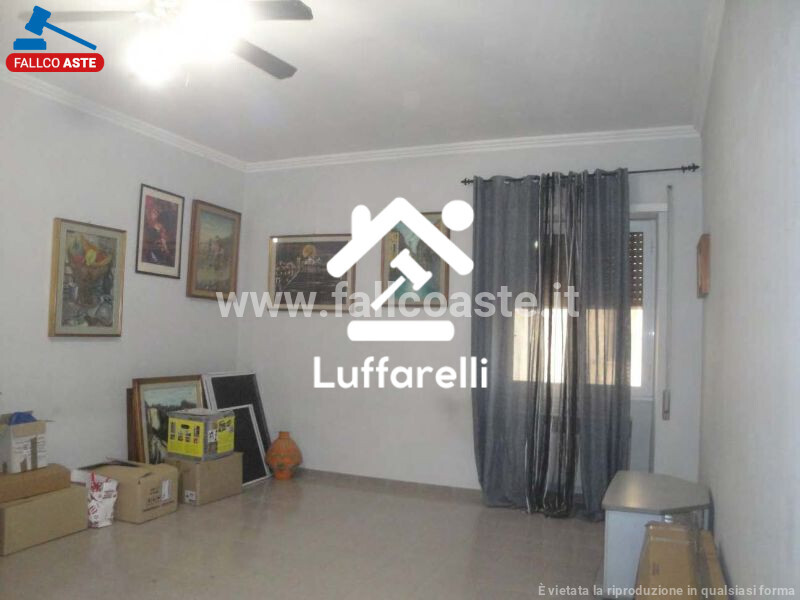 Immagine di CASA / VILLA VIA MELPOMENE – ROMA