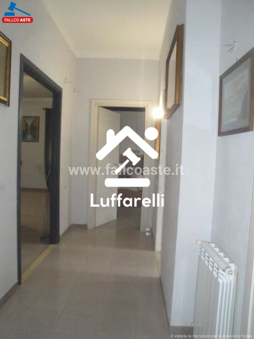 Immagine di CASA / VILLA VIA MELPOMENE – ROMA