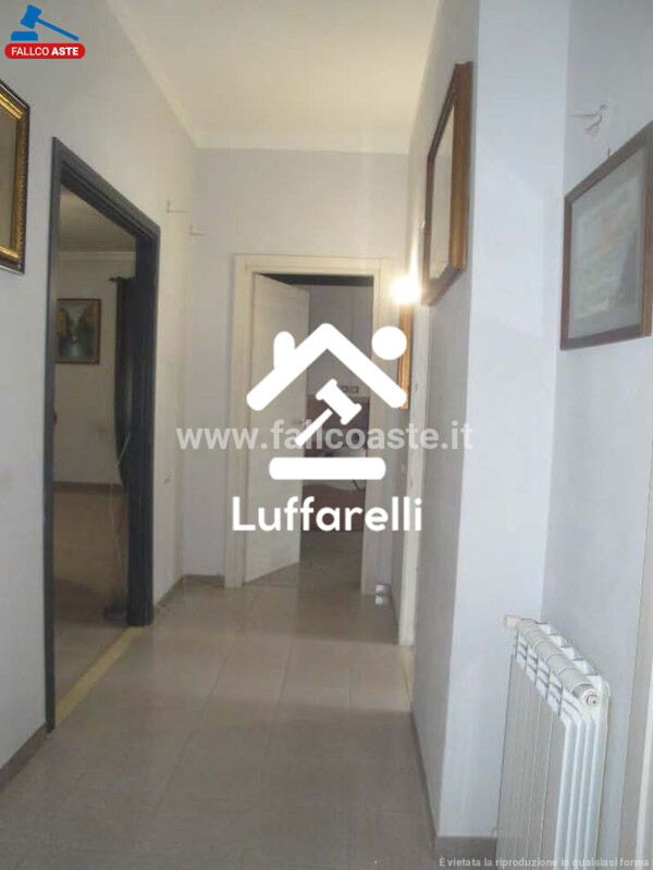 Immagine di CASA / VILLA VIA MELPOMENE – ROMA