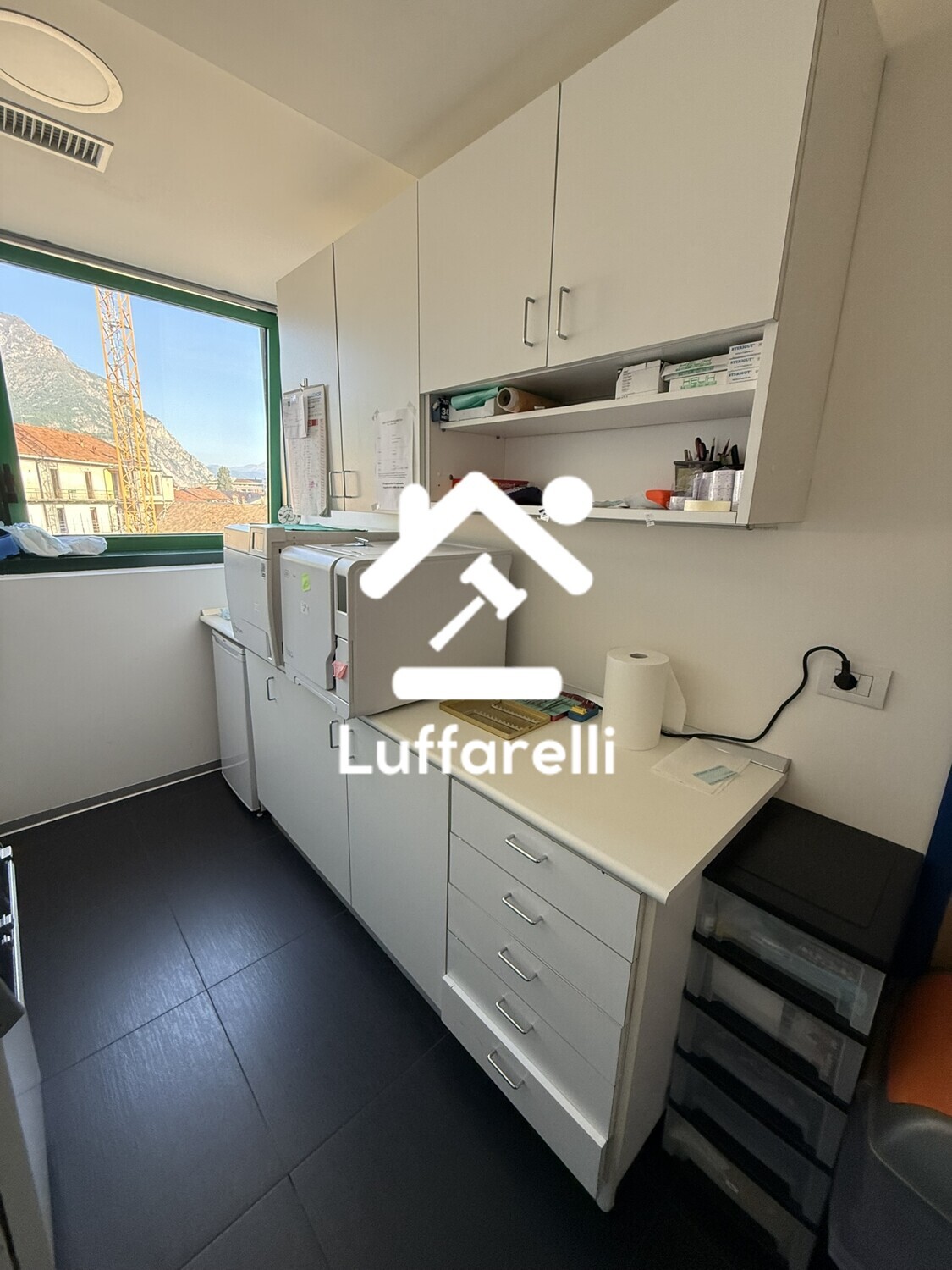 Arredi Da Ufficio E Varie — foto 9