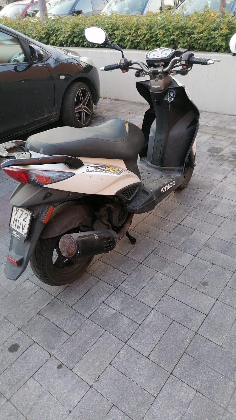 Motoveicolo O Ciclomotore — foto 4