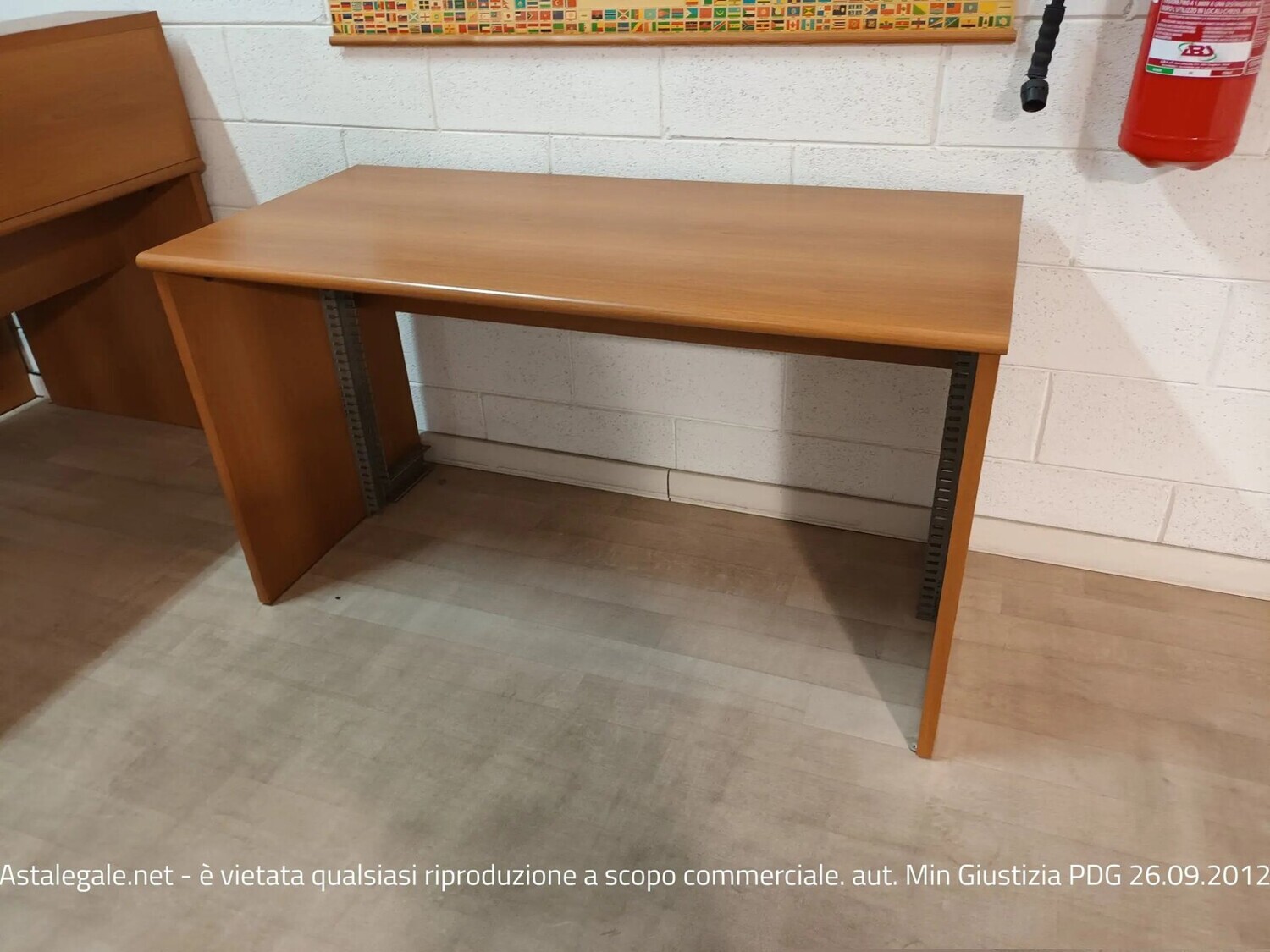 Arredi Da Ufficio E Varie — foto 6