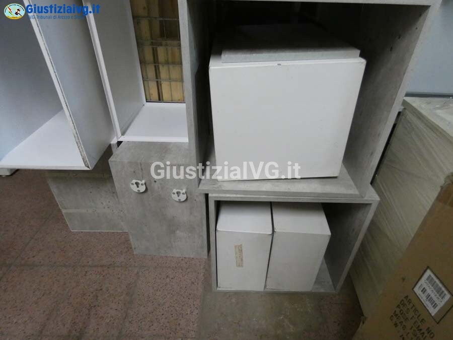 Arredi Da Ufficio E Varie — foto 9