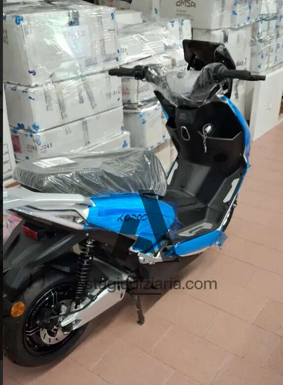 Motoveicolo O Ciclomotore — foto 2