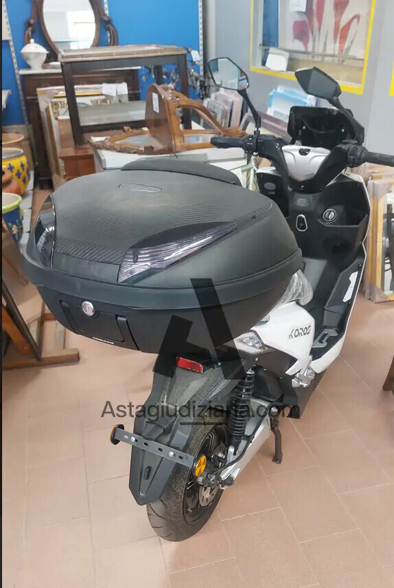 Motoveicolo O Ciclomotore — foto 3