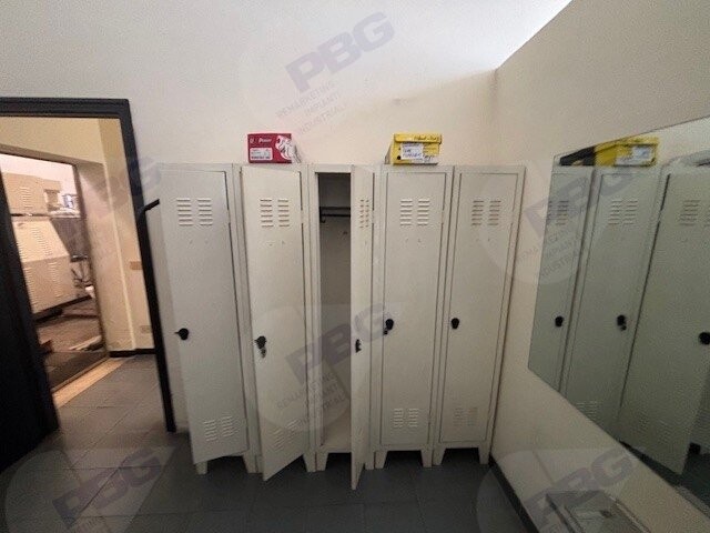 Mobili E Arredo Per Ufficio — foto 3