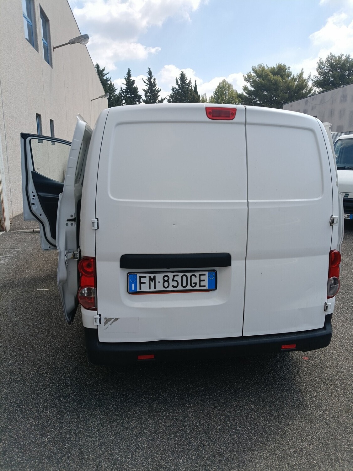 Automezzi Commerciali — foto 2
