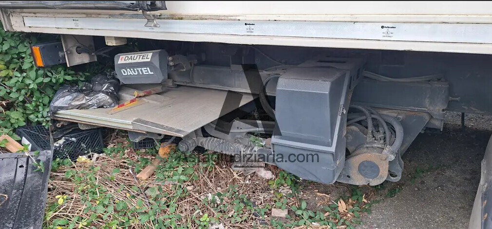 Automezzi Commerciali — foto 4