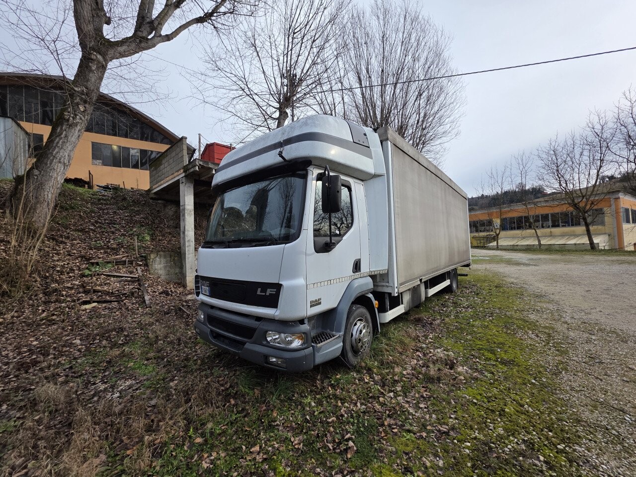 Automezzi Commerciali — foto 2