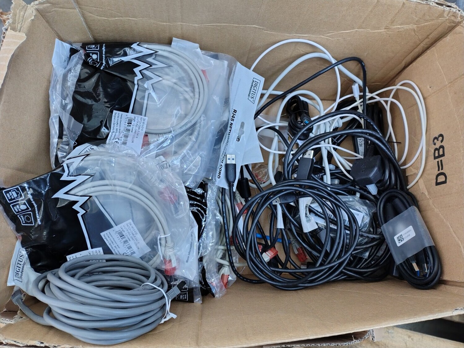 Computer E Attrezzatura Informatica — foto 4