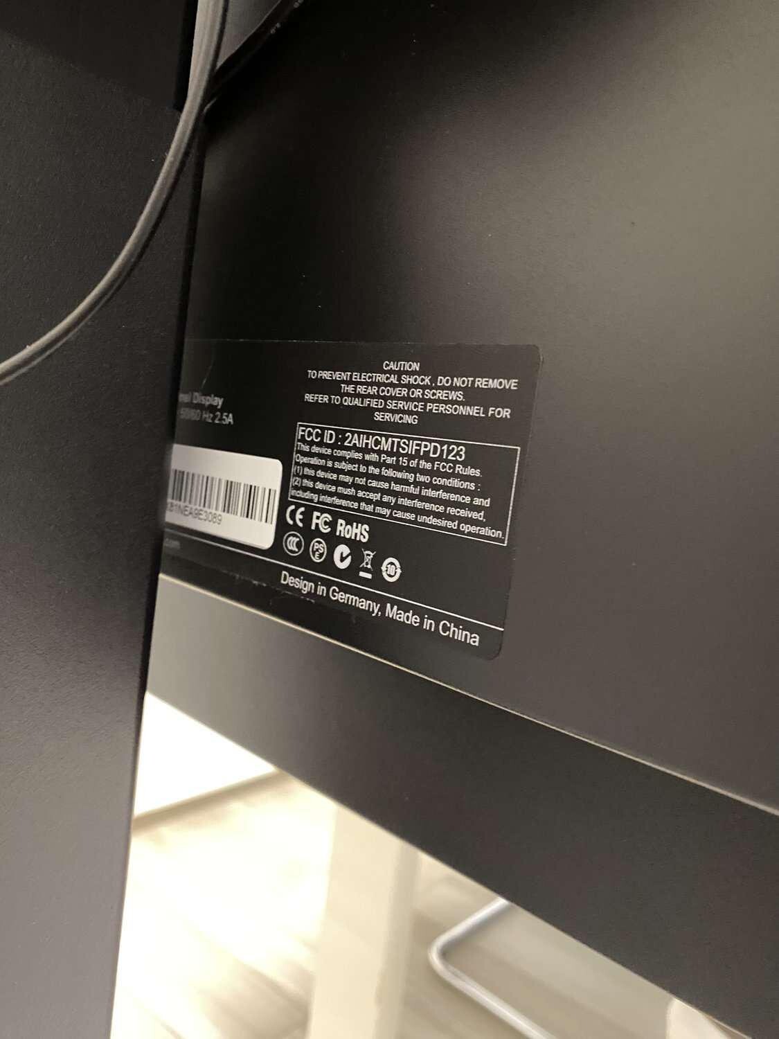 Computer E Attrezzatura Informatica — foto 6