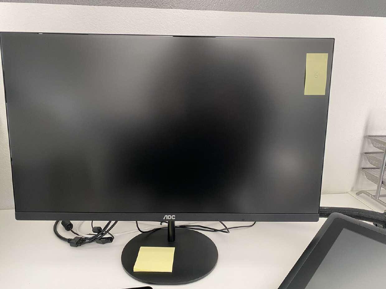 Computer E Attrezzatura Informatica — foto 4