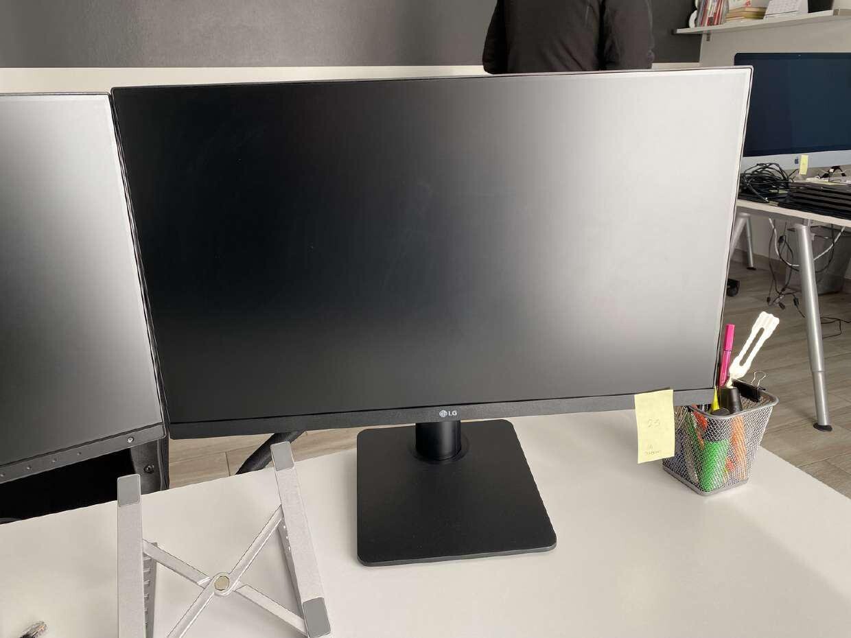 Computer E Attrezzatura Informatica — foto 6