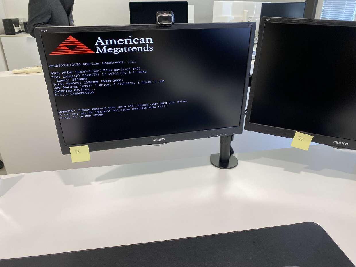 Computer E Attrezzatura Informatica — foto 8