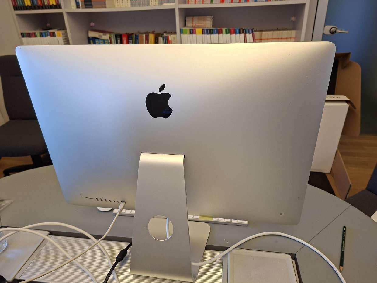 Computer E Attrezzatura Informatica — foto 3