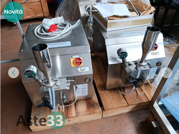 Attrezzature Varie – Il lotto comprende n. 4 omogeneizzatori, un impianto per lo… — foto 2