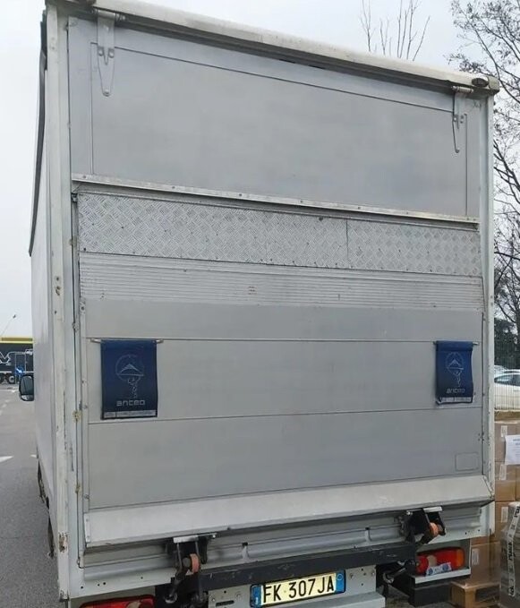 Automezzi Commerciali — foto 2
