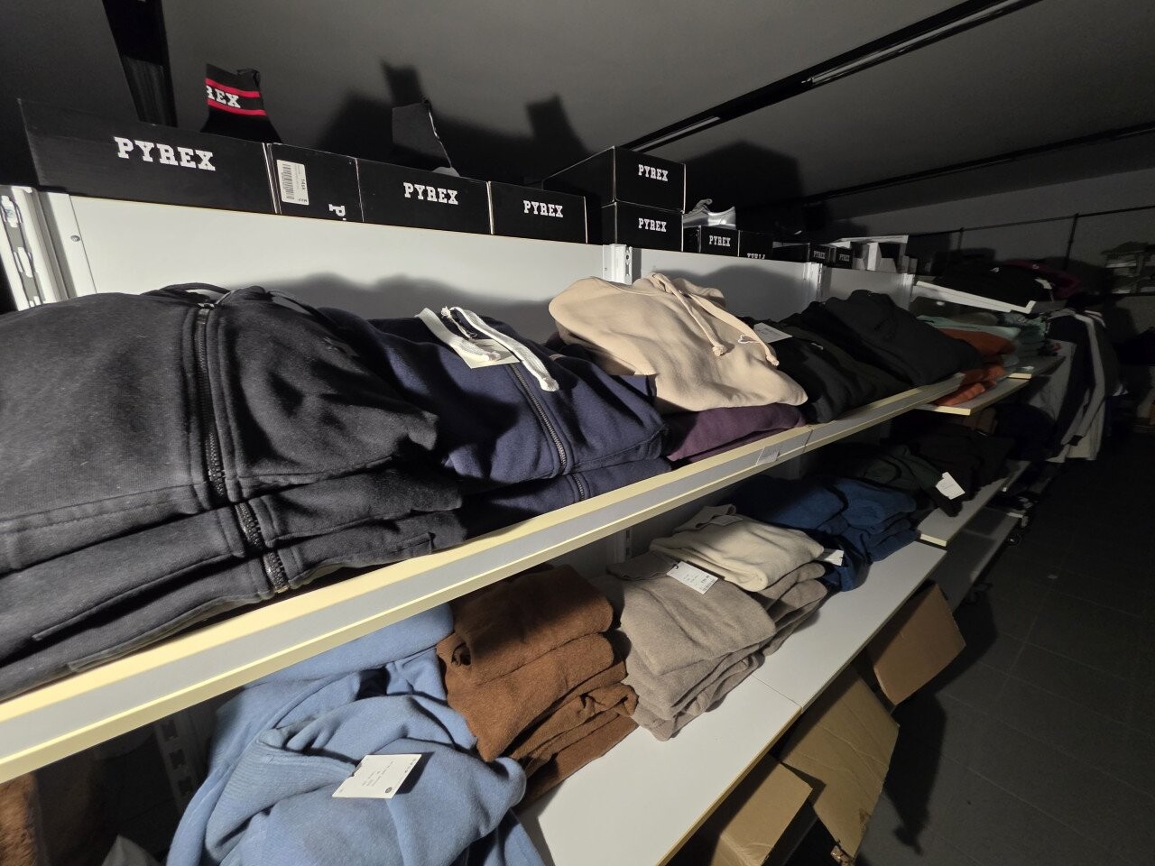 Abbigliamento E Calzature — foto 9