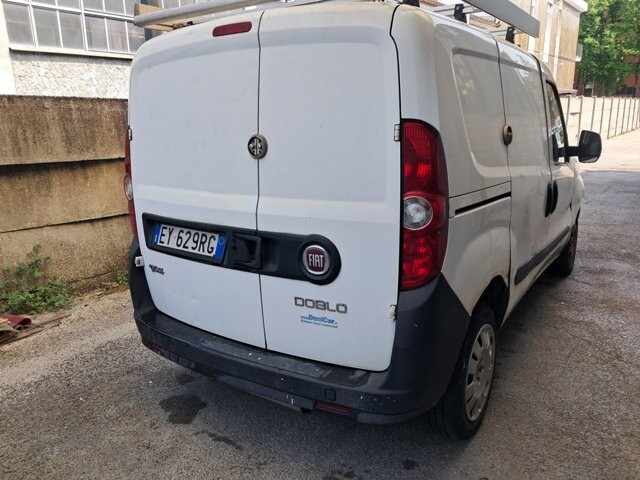 Automezzi Commerciali — foto 2