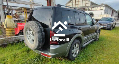 Blocchi di marmo e Mitsubishi Pajero, 250.000 km — foto 5