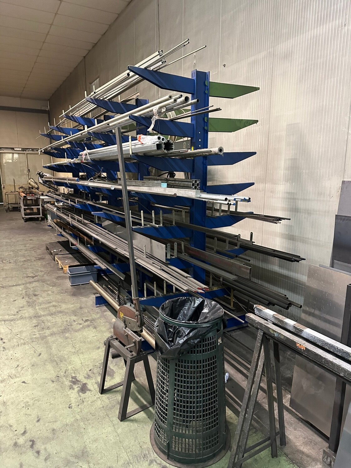 Arredi Da Ufficio E Varie — foto 3