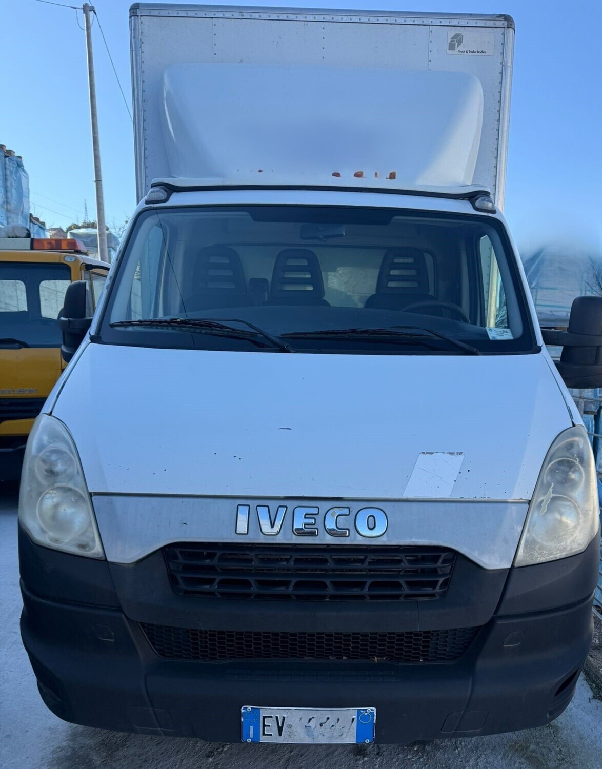 Automezzi Commerciali — foto 2