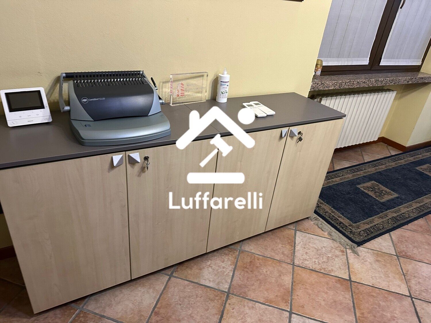 Mobili E Arredo Per Ufficio — foto 7