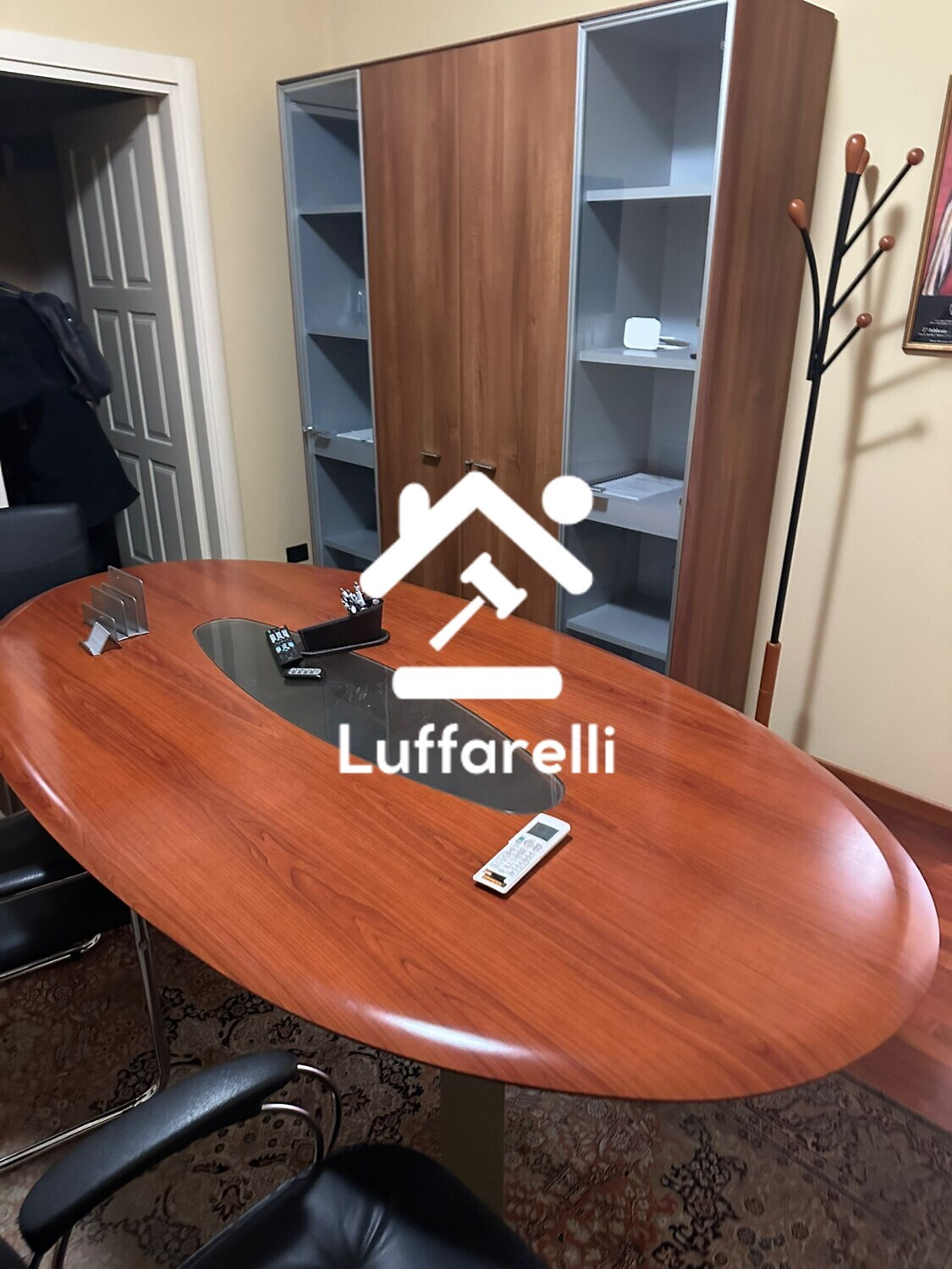 Mobili E Arredo Per Ufficio — foto 9