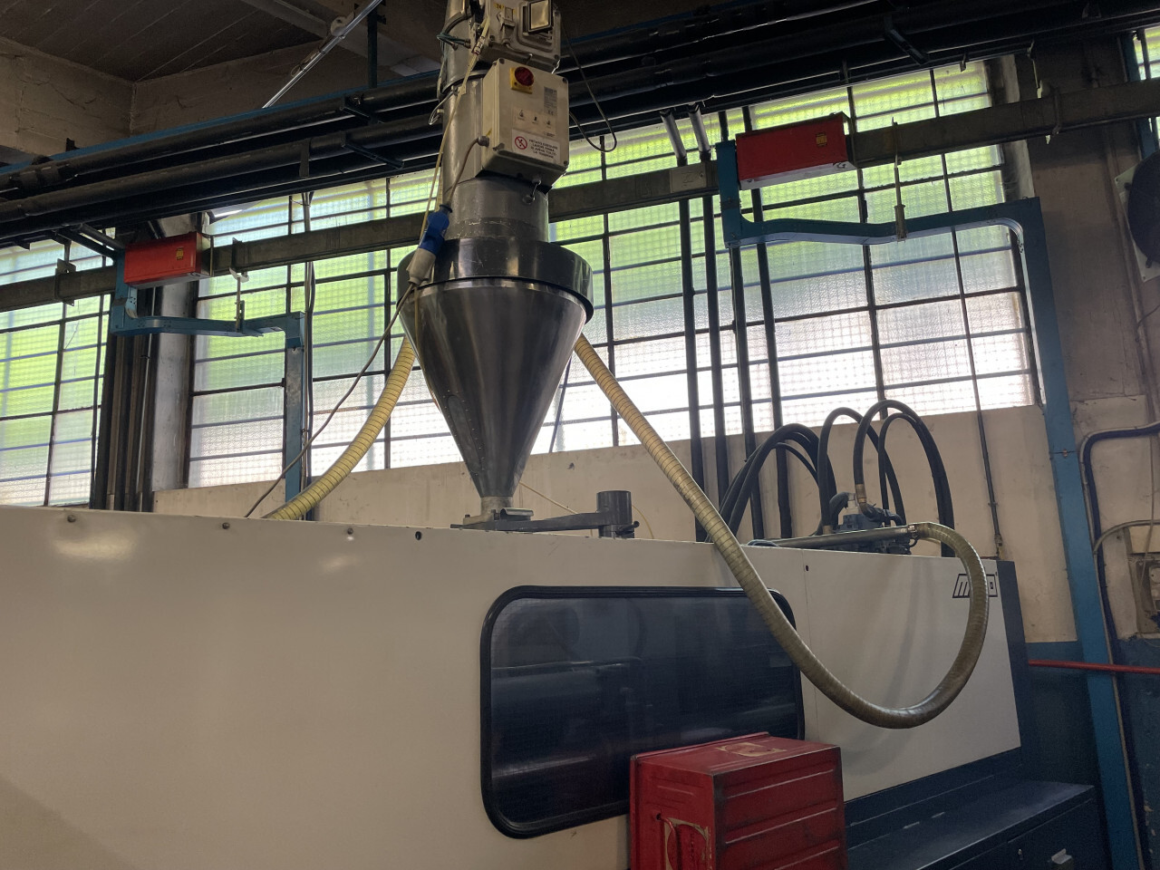 Macchinari Per La Lavorazione Della Plastica E Gomma – ID 383 - Pressa oleodinamica per stampaggio plasticaMarca: Maico… — foto 6