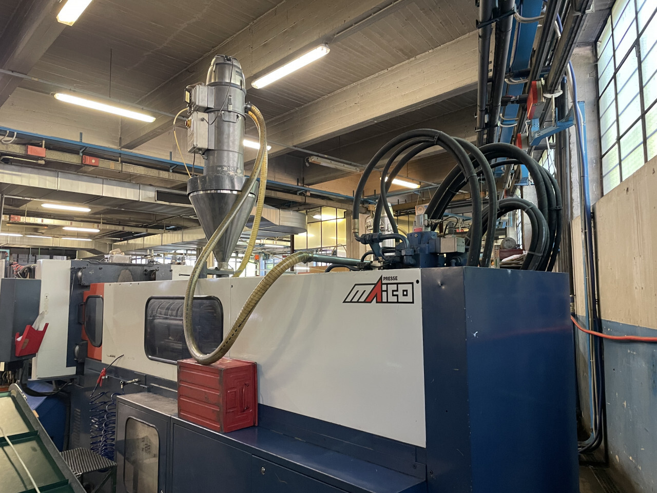 Macchinari Per La Lavorazione Della Plastica E Gomma – ID 383 - Pressa oleodinamica per stampaggio plasticaMarca: Maico… — foto 5