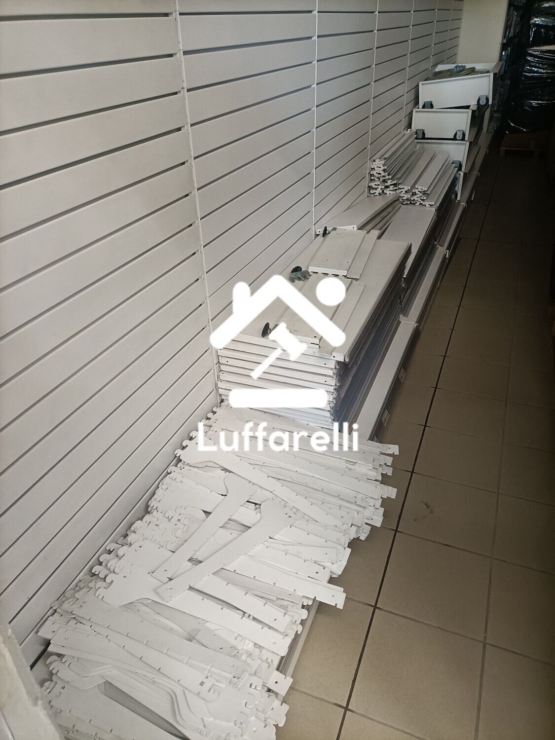 Mobili E Arredo Per Ufficio — foto 3
