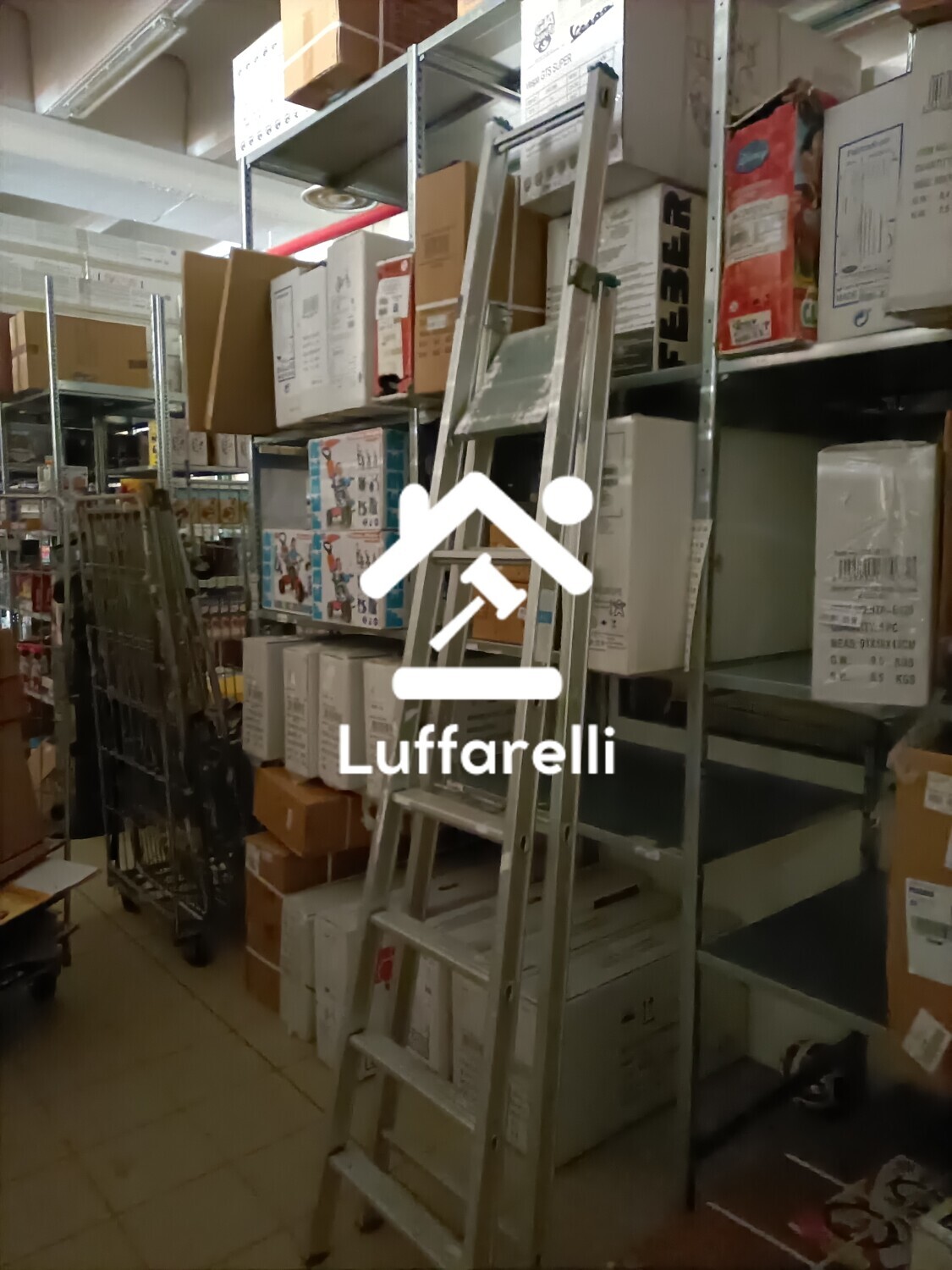Mobili E Arredo Per Ufficio — foto 2