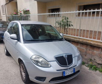 Autovetture – Autovettura Lancia Ypsilon, targata DZ213WR, Telaio… — foto 2