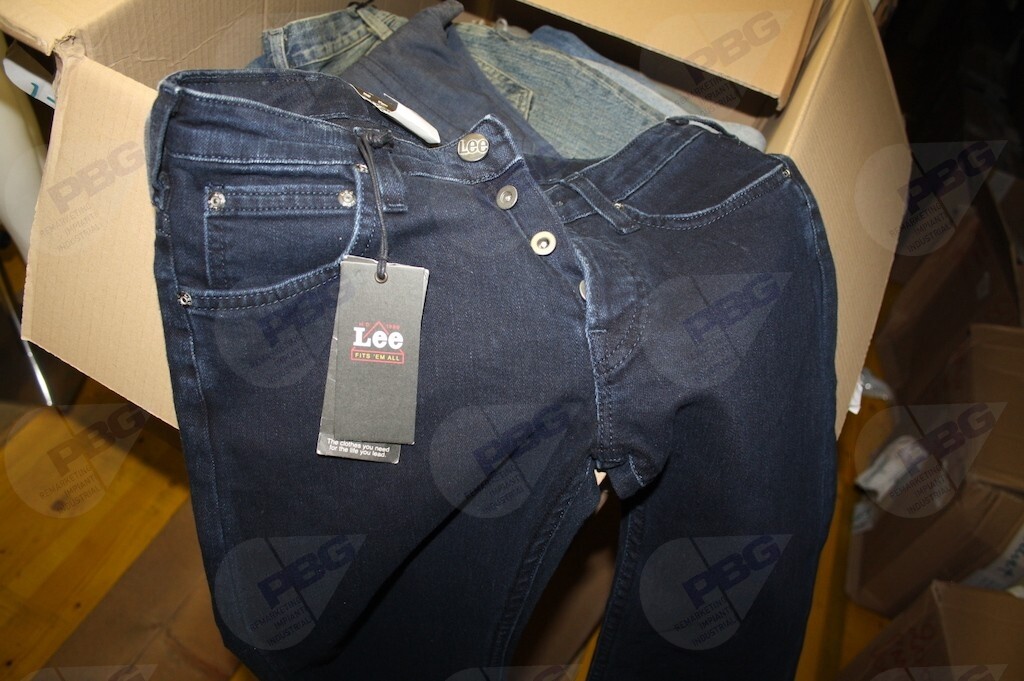 Abbigliamento E Calzature — foto 8