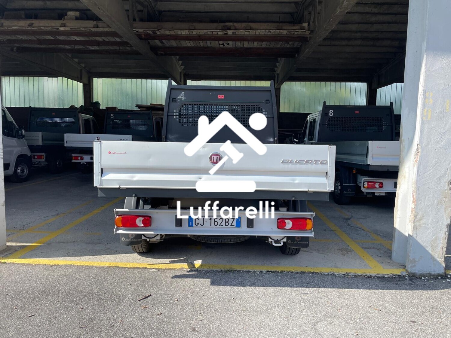 Automezzi Commerciali — foto 4