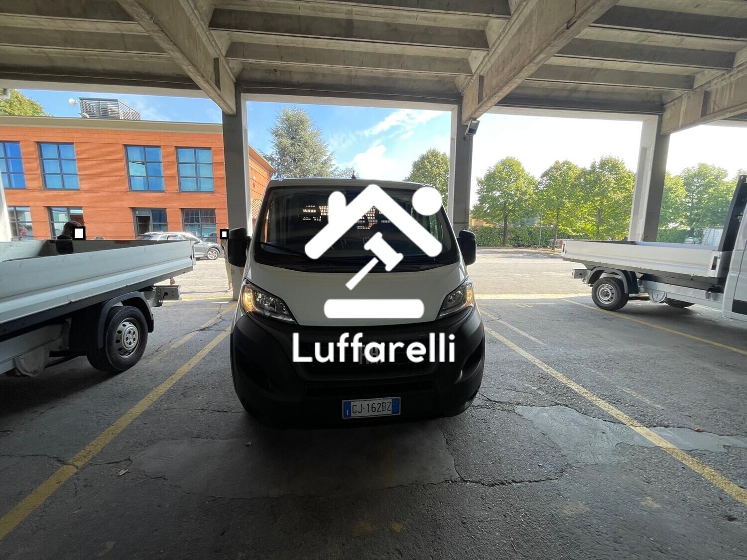 Automezzi Commerciali — foto 2