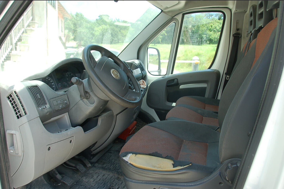 Automezzi Commerciali — foto 5