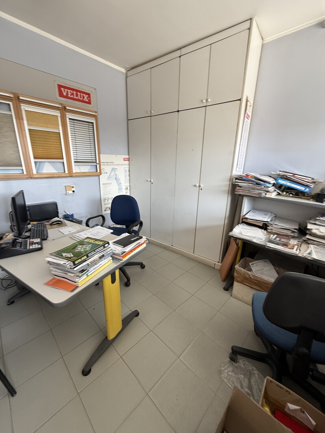 Macchine Ed Attrezzature Per LUfficio — foto 2