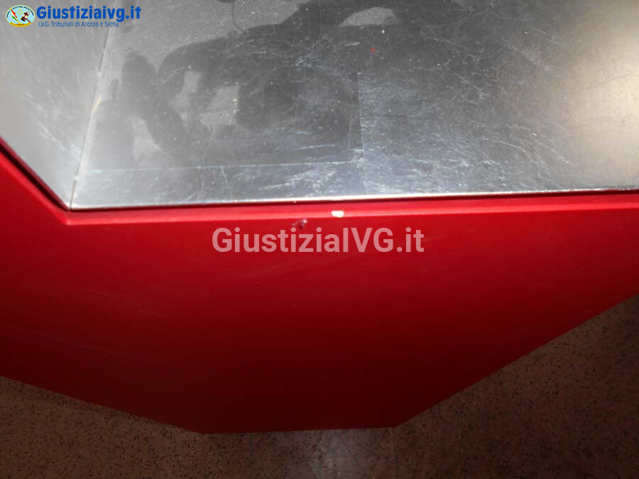 Mobili Da Casa E Varie – Il lotto comprende un doppio mobile rosso del modello Moco… — foto 5