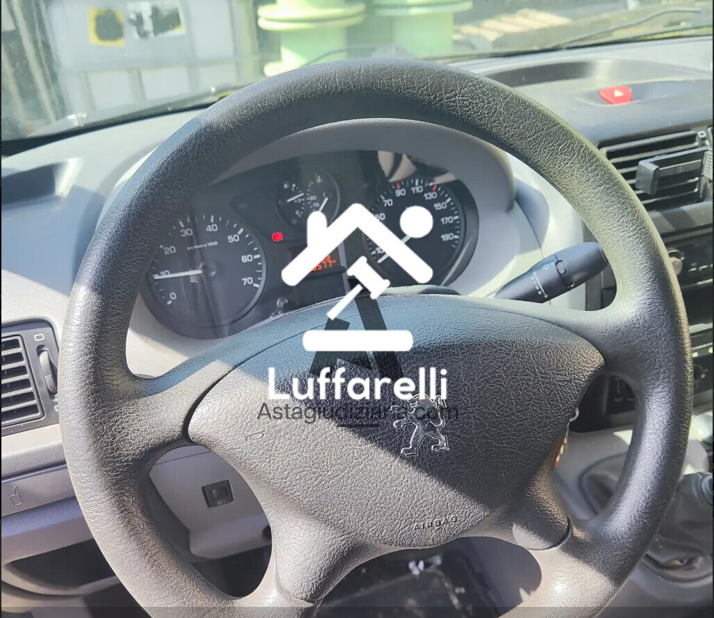 Automezzi Commerciali — foto 4