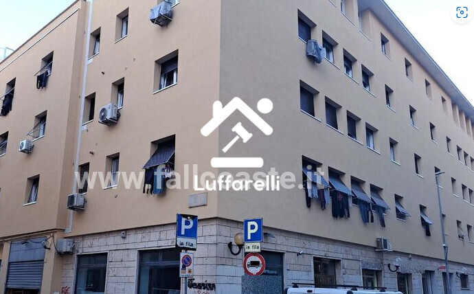 Immagine di LOCALE COMMERCIALE VIA DELLE VELE – ROMA